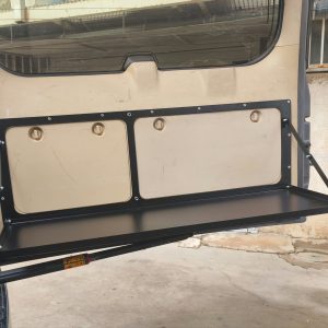 מגש קפשוקה לטויוטה לנד קרוזר 150 (2010–2024)